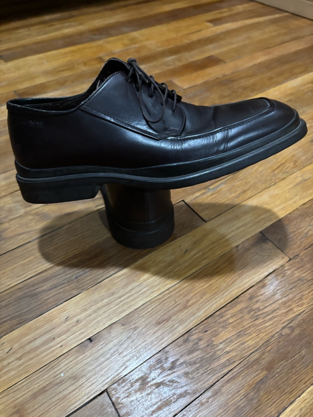 Classic Men's Hugo boss chocolate brown Leather Lace-Up Dress Shoes
